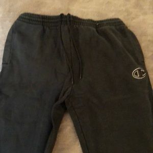Champion mens heavy fleece sweat pants. Black xl.